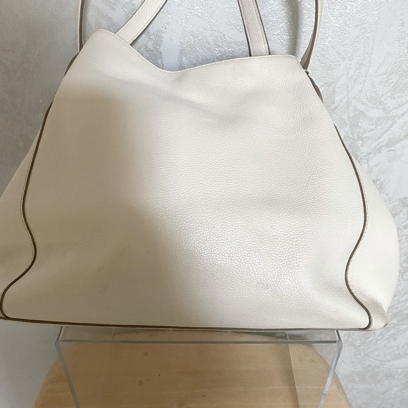 Coach Bag ivory in color - Picture 2 of 10